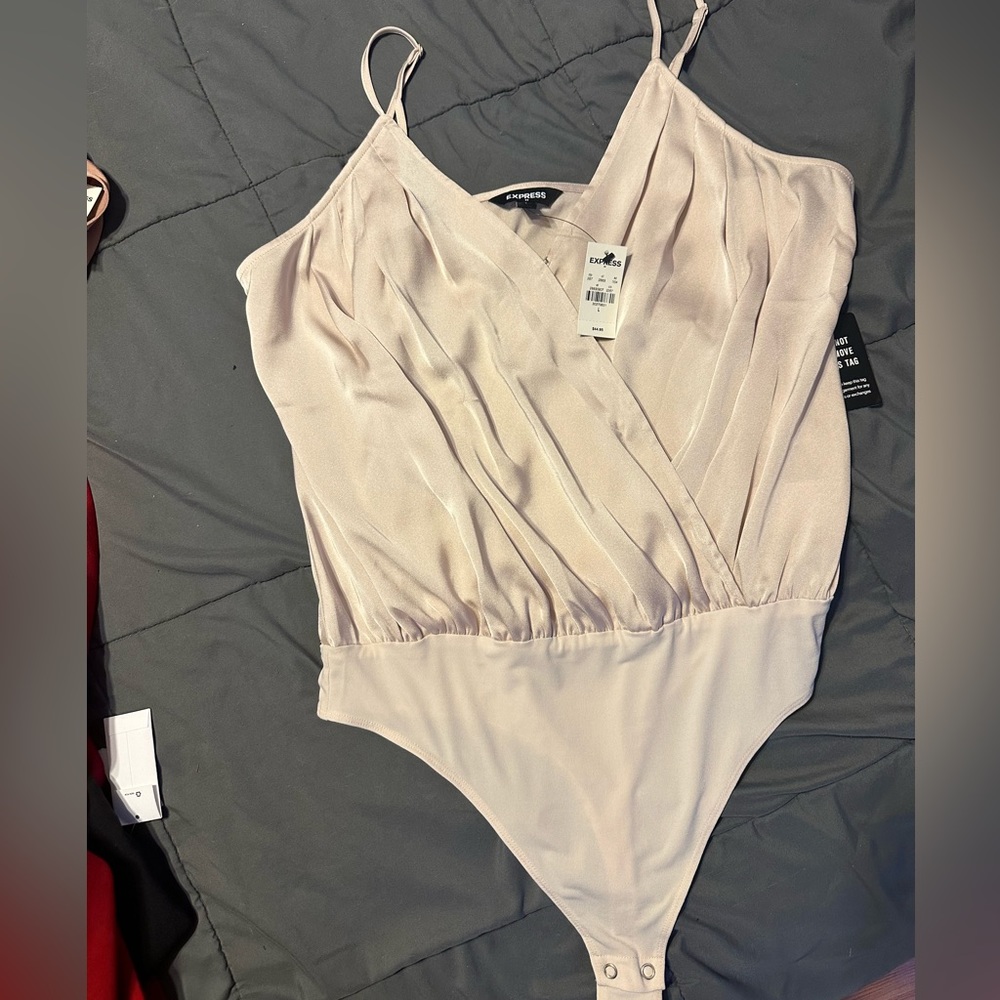 Express wrap top bodysuit